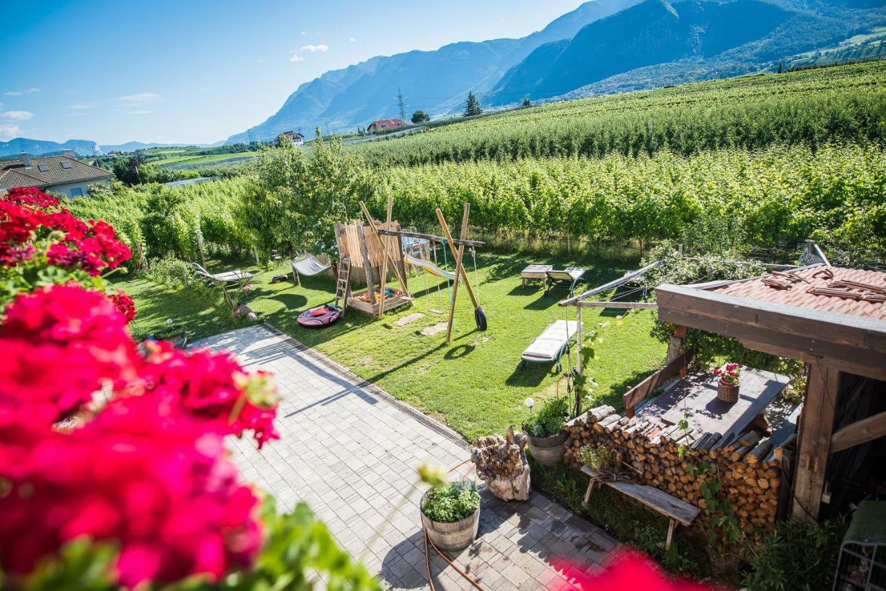 Lochererhof Apartment Appiano Sulla Strada Del Vino Luaran gambar